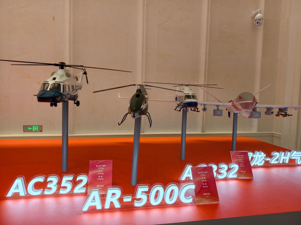 QK7AozR40K2kj002.jpg