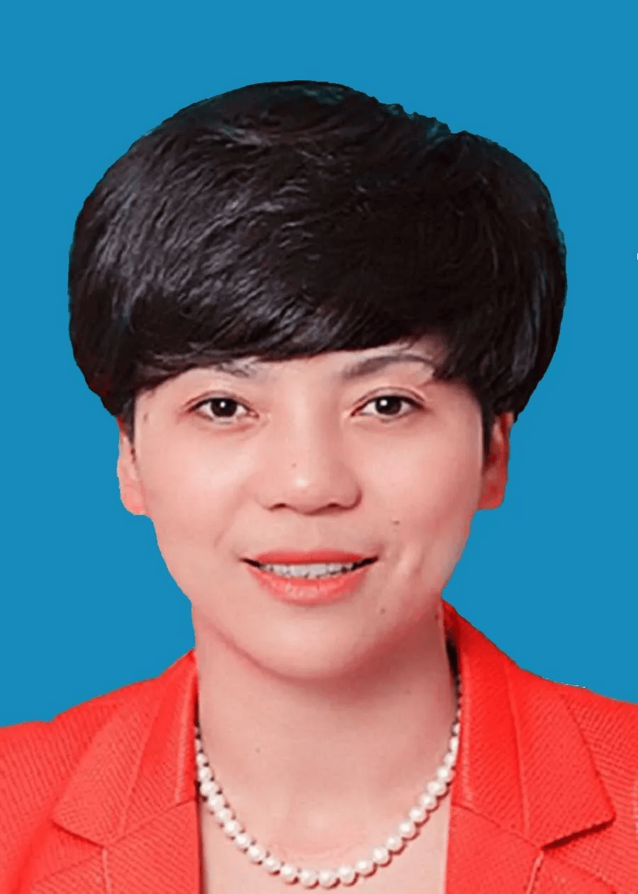 smaM0PP8edP2J7p4.jpg