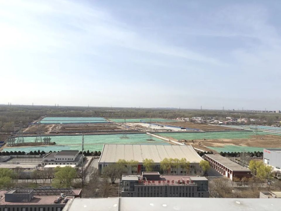 LC20efu57J3cjJoO.jpg