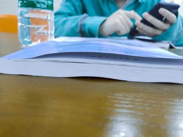 A077t60oOUO5GHSo.jpg