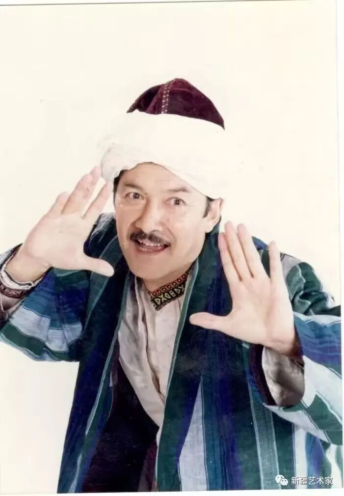 Q1kTkyDe1iHM3QEe.jpg