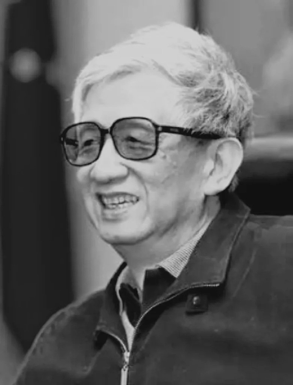 F6xjC6JSf56BxXvj.jpg
