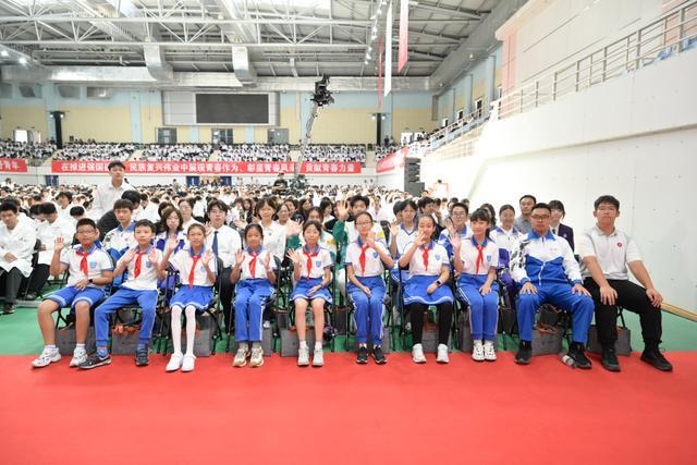 bpXX1MWDd4xGI938.jpg